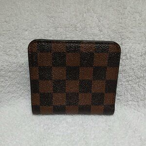 Checkered Card Wallet -- EUC